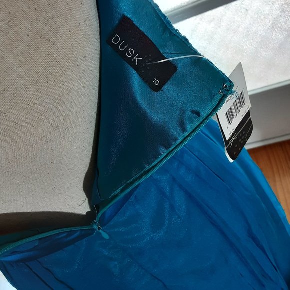 🧜‍♀️ Mermaid Teal Petite Size 8 Silk Formal Dress  - fantasy, full length - Picture 11 of 15